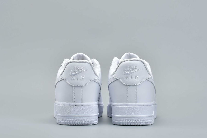 NIKE AF1 (Best Seller) - Stile Iconico, Comfort e Qualità