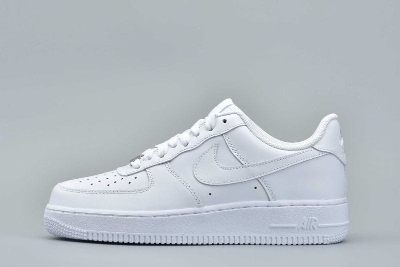 NIKE AF1 (Best Seller) - Stile Iconico, Comfort e Qualità